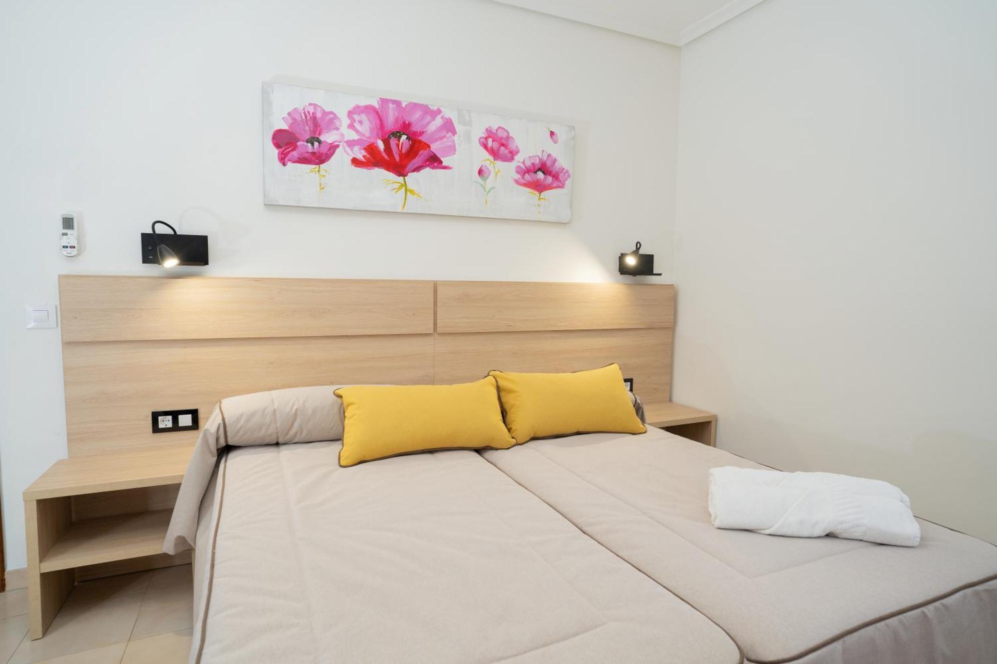 Hotel La Perdi Sant Mateu Bagian luar foto